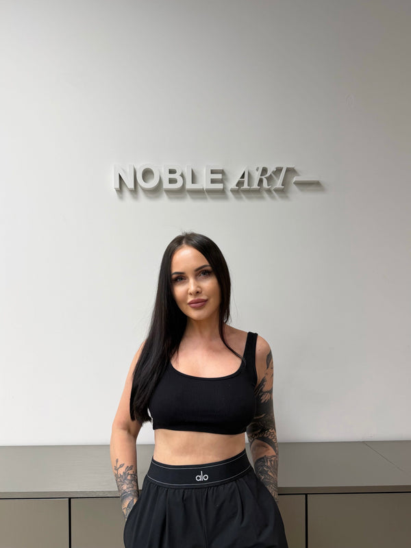 LINA VALENTINA